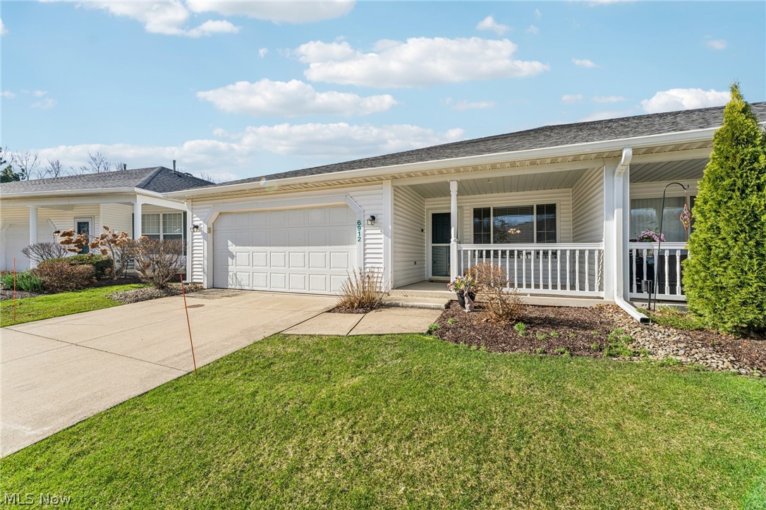 Cottages/Savannah Condos - Residential