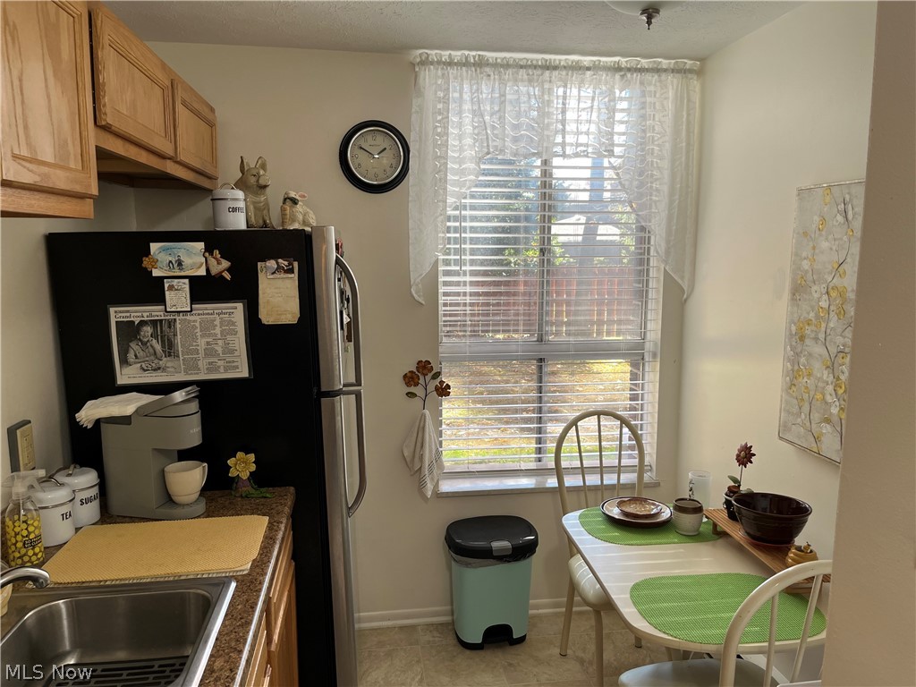 Silver Lake Towers Condo - Residential