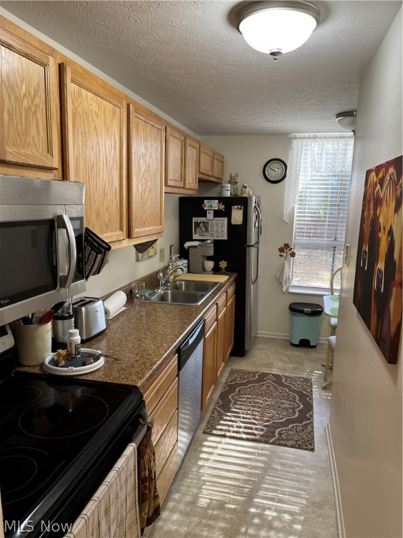 Silver Lake Towers Condo - Residential
