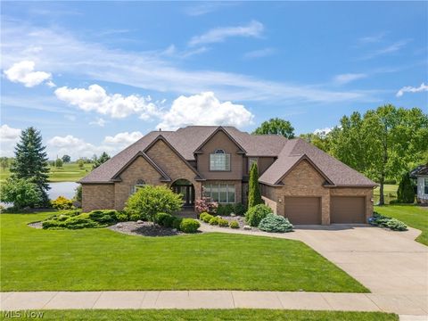 Photo of 2595 Augusta Drive SE, Massillon, OH 44646 (MLS # 5207630)