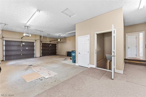 Tiny photo for 2595 Augusta Drive SE, Massillon, OH 44646 (MLS # 5207630)
