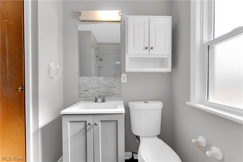 Tiny photo for 14028 Rockside Road, Maple Heights, OH 44137 (MLS # 5187713)