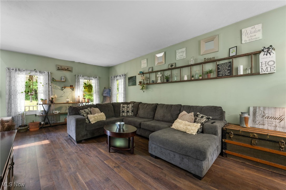 Country Oaks - Residential