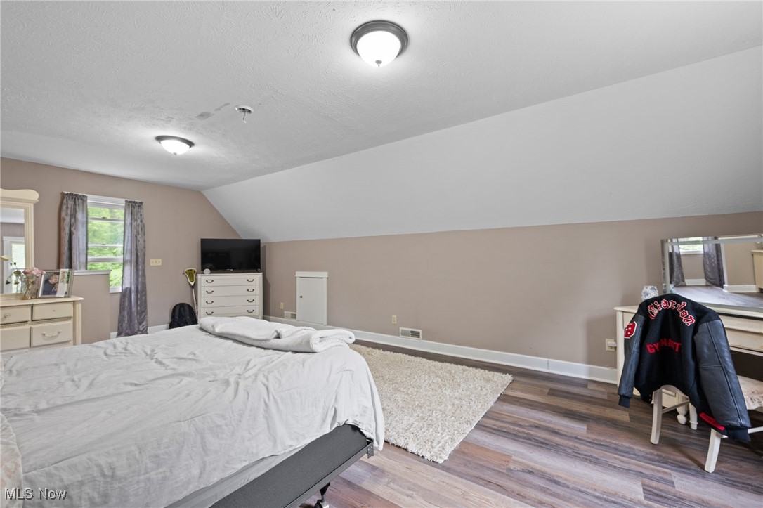 Country Oaks - Residential