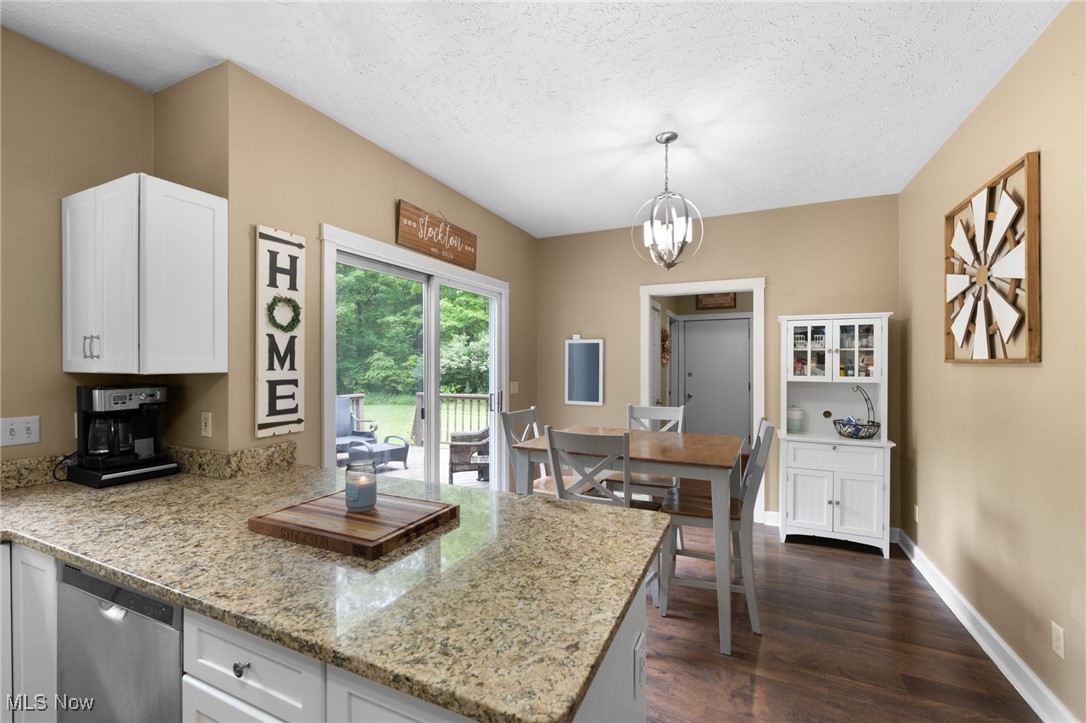 Country Oaks - Residential