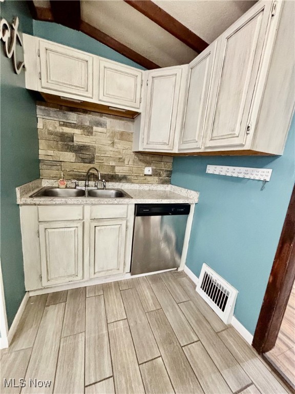 Akron, Ohio 44310, United States, 3 Bedrooms Bedrooms, ,2 BathroomsBathrooms,Residential,Active,163612