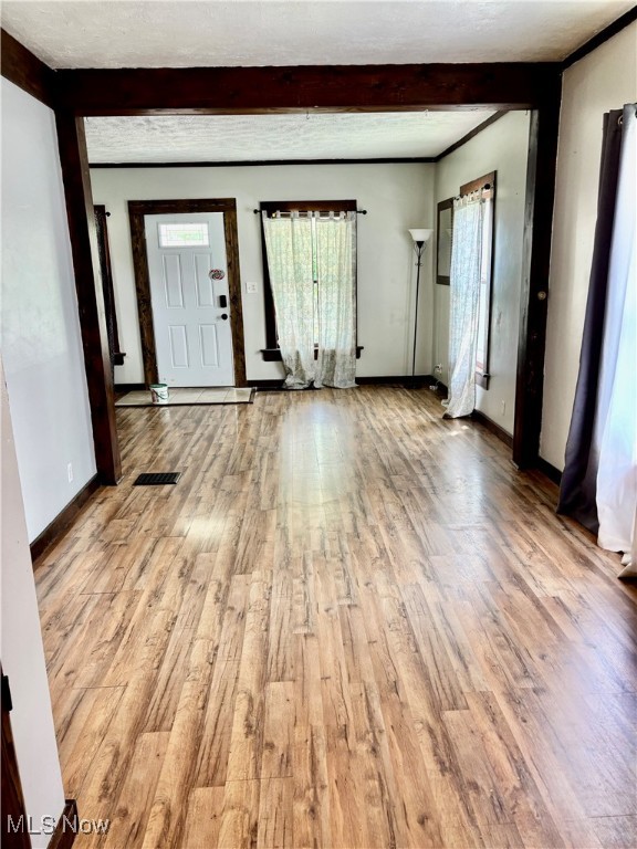 Akron, Ohio 44310, United States, 3 Bedrooms Bedrooms, ,2 BathroomsBathrooms,Residential,Active,163612