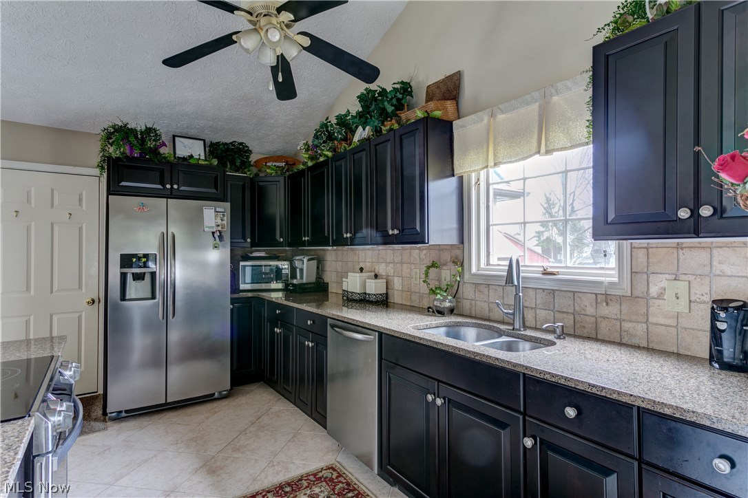 Belden Park Condo - Residential