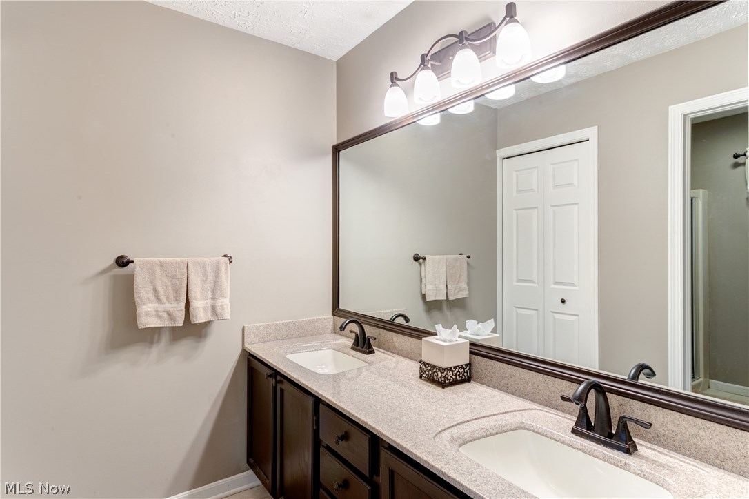 Belden Park Condo - Residential