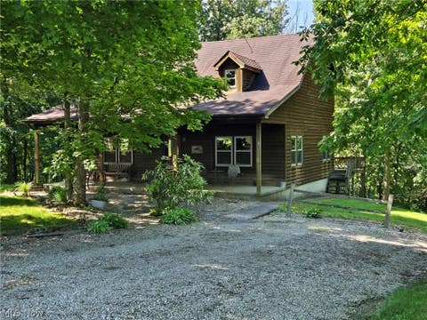 Homes For Sale - 5209 Hanson Hill Road<br/> Morgan County, Stockport, OH 43787