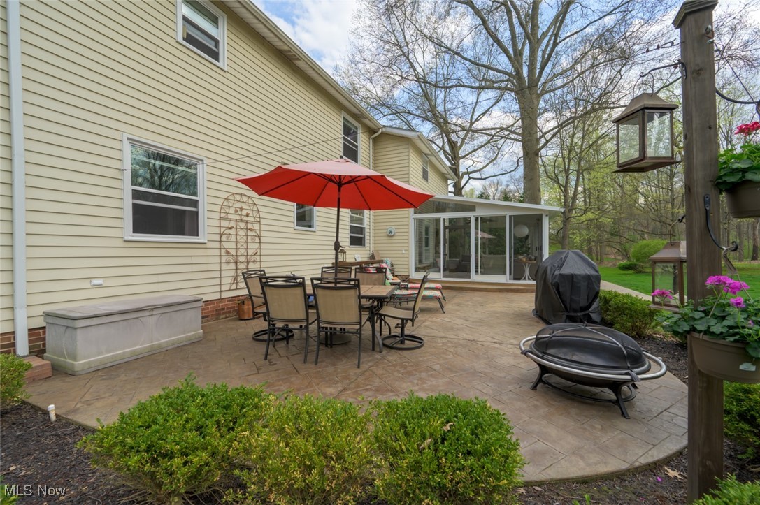 6352 Creekside Trail, Solon, Ohio image 48
