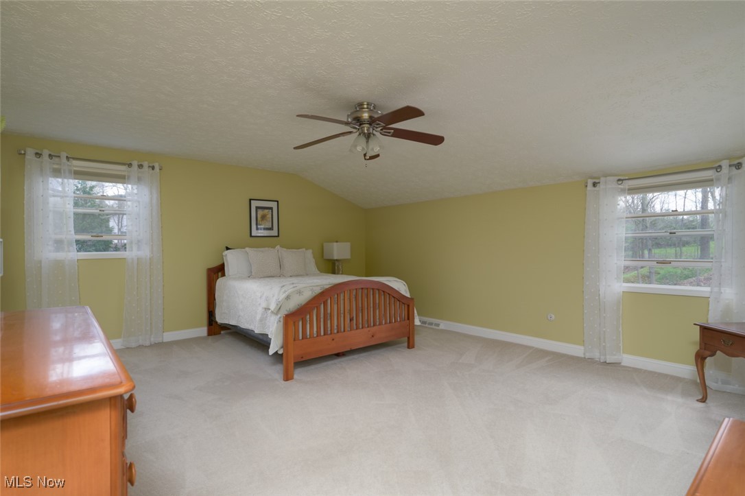6352 Creekside Trail, Solon, Ohio image 35