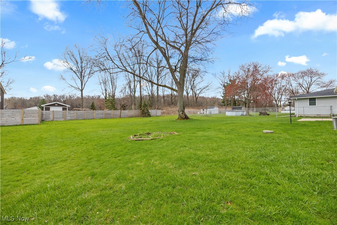 613 W Main Street, South Amherst, Ohio image 34