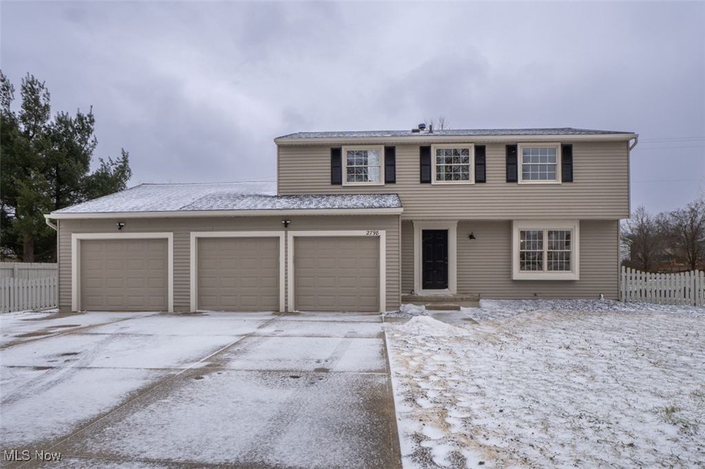 Photo of 2798 E Celeste View Drive, Stow, OH 44224 (MLS # 5177250)