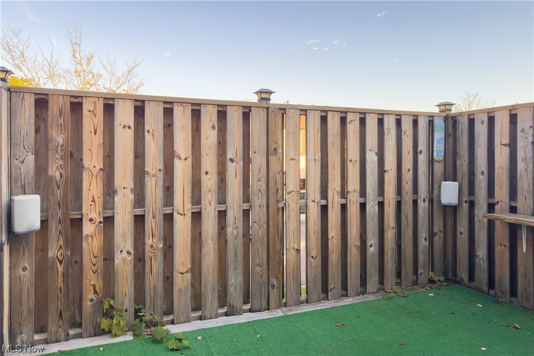 Bayberry Ln - Residential