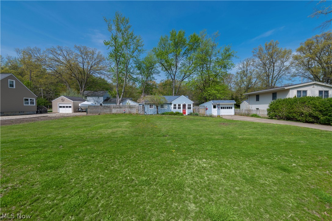 Vineyard Beach - Residential
