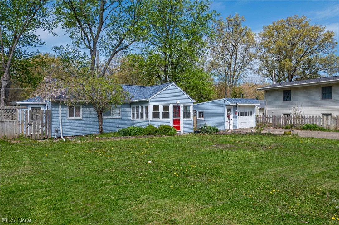 Vineyard Beach - Residential