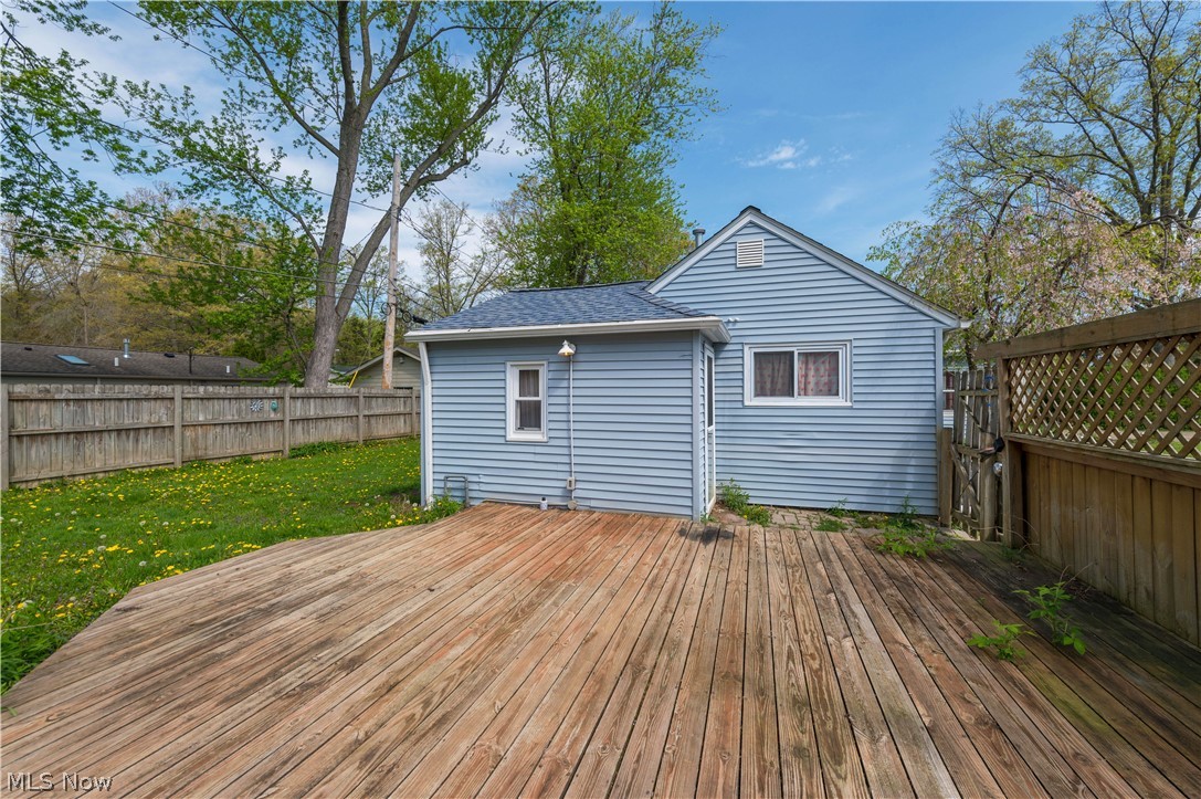 Vineyard Beach - Residential