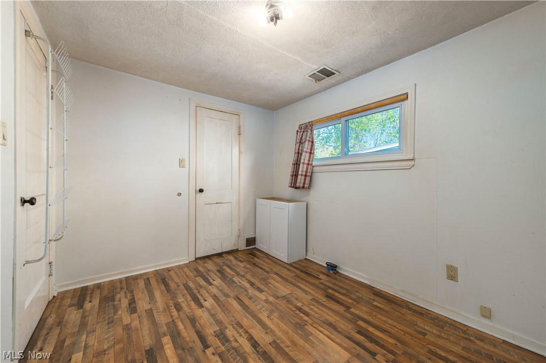 Vineyard Beach - Residential