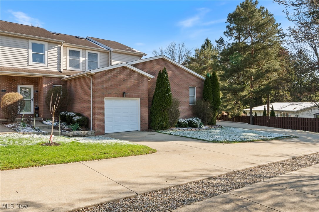 362 Lazzaro Boulevard, Broadview Heights, Ohio image 3