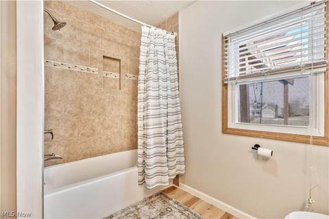 Tiny photo for 586 23rd Street NW, Massillon, OH 44647 (MLS # 5187508)