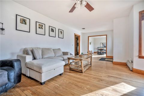 Tiny photo for 586 23rd Street NW, Massillon, OH 44647 (MLS # 5187508)