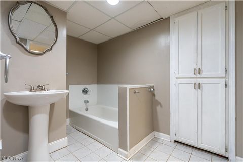 Tiny photo for 586 23rd Street NW, Massillon, OH 44647 (MLS # 5187508)