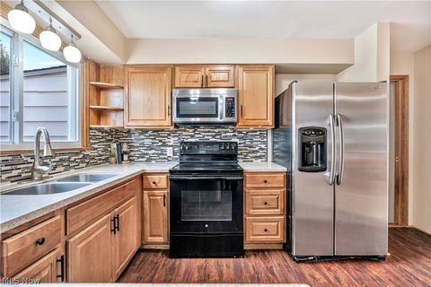 Tiny photo for 586 23rd Street NW, Massillon, OH 44647 (MLS # 5187508)