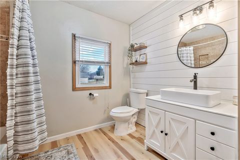 Tiny photo for 586 23rd Street NW, Massillon, OH 44647 (MLS # 5187508)