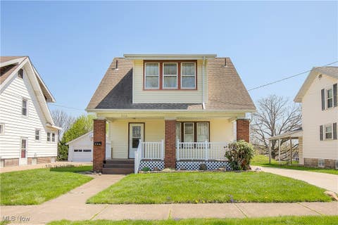 Photo for 806 Taylor Street SW