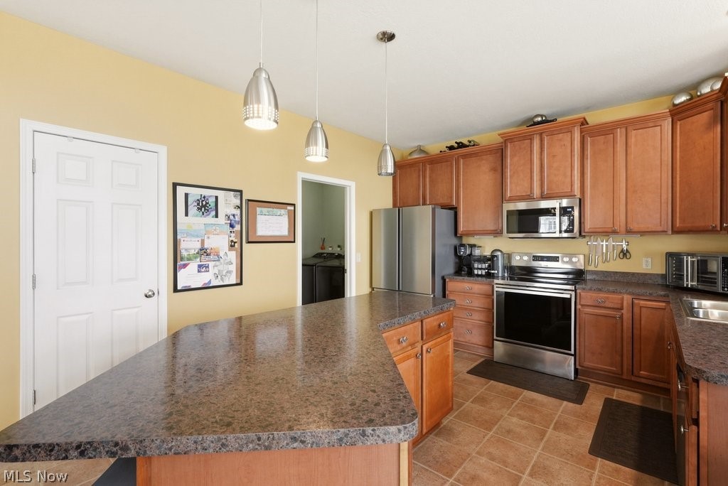 Tiberon Trace - Residential