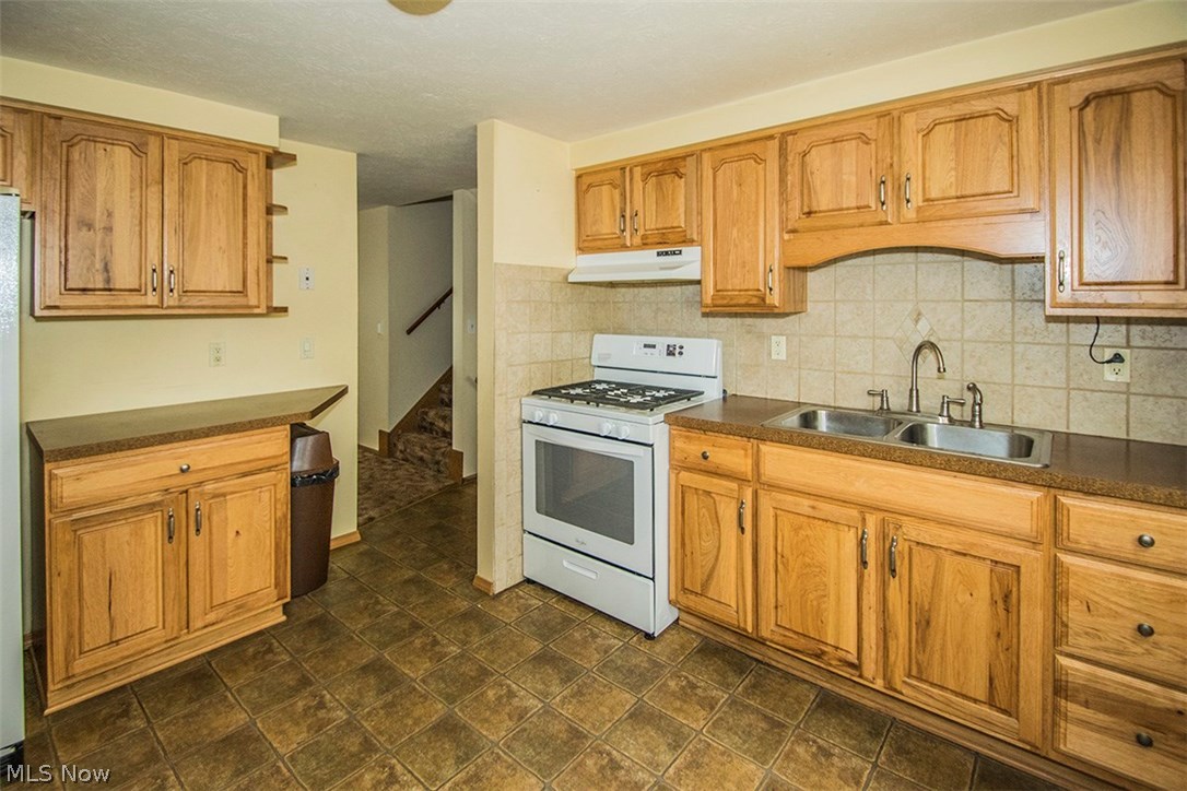 Middlebrook Realty Co Zehman-W - Residential