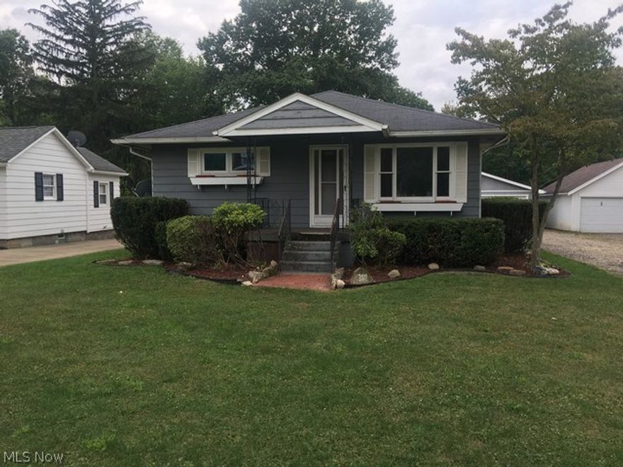 Cozy two bedroom home , double closets in each, large eat in kitchen, and nicely sized living room.  One car attached garage, and two car detached but extra deep.  Enclosed deck on rear. Great location for access to Route 5.  Completely renovated interior, new flooring, new paint, bath updated, new HVAC, public water and sewer.