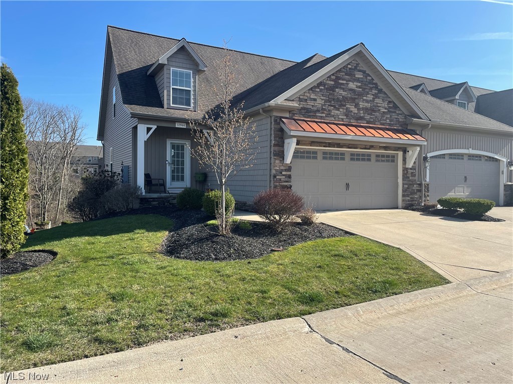 Hillshire Woods Condos Condo - Residential