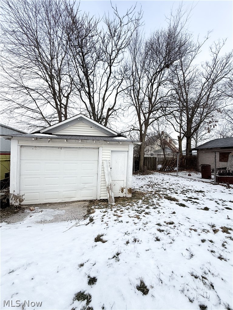 1433 Kenmore Boulevard 2