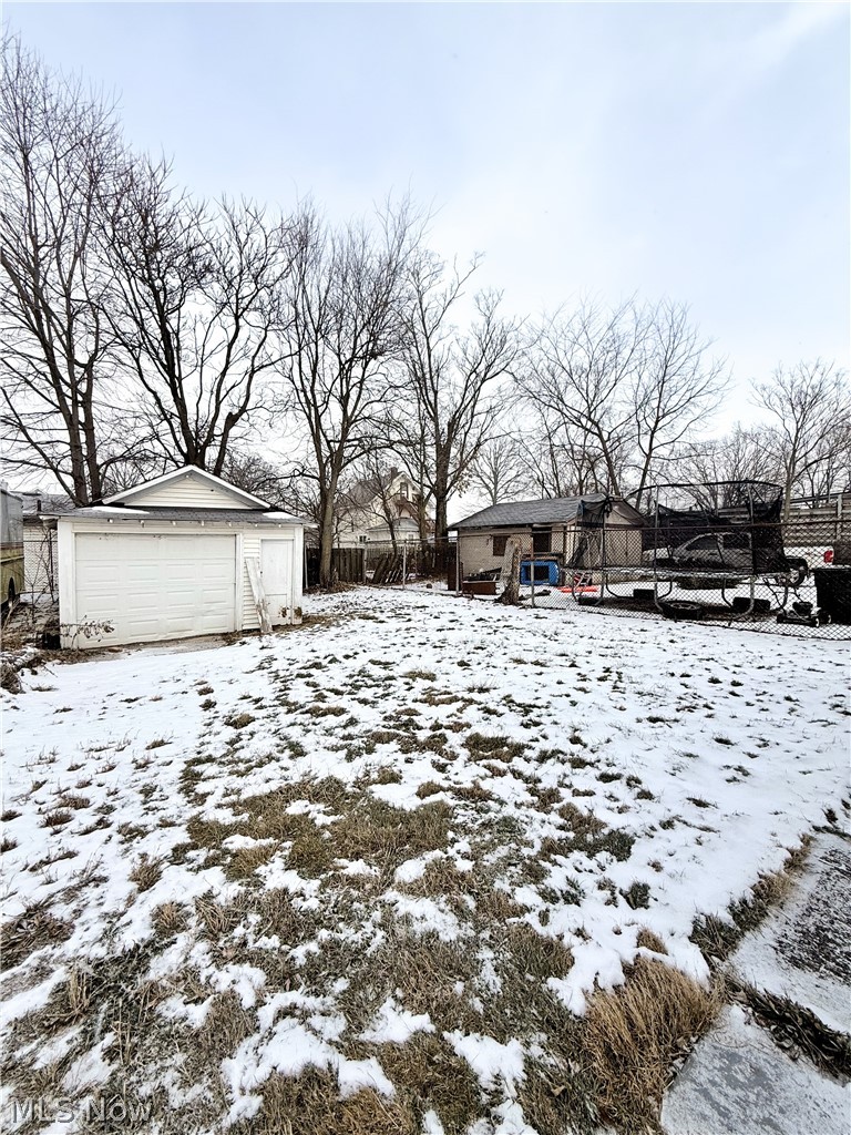 1433 Kenmore Boulevard 2