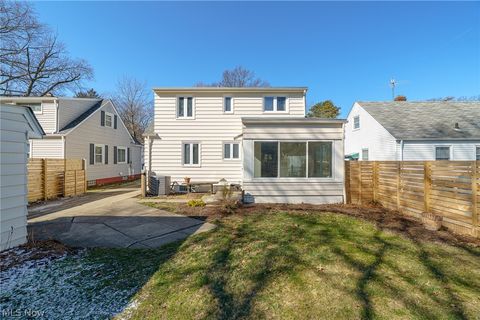 Tiny photo for 4041 W 229th Street, Fairview Park, OH 44126 (MLS # 5190207)