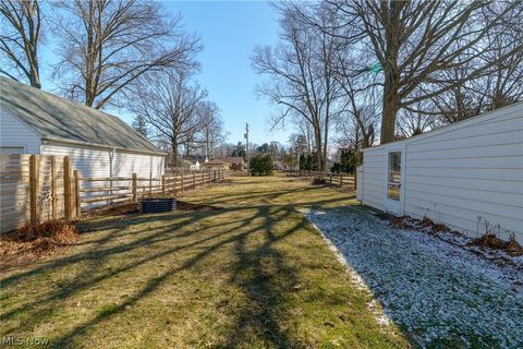 Tiny photo for 4041 W 229th Street, Fairview Park, OH 44126 (MLS # 5190207)