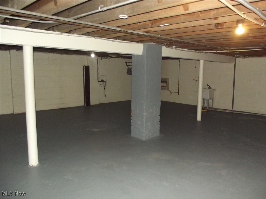 Philip Raimers 02 - Commercial Sale