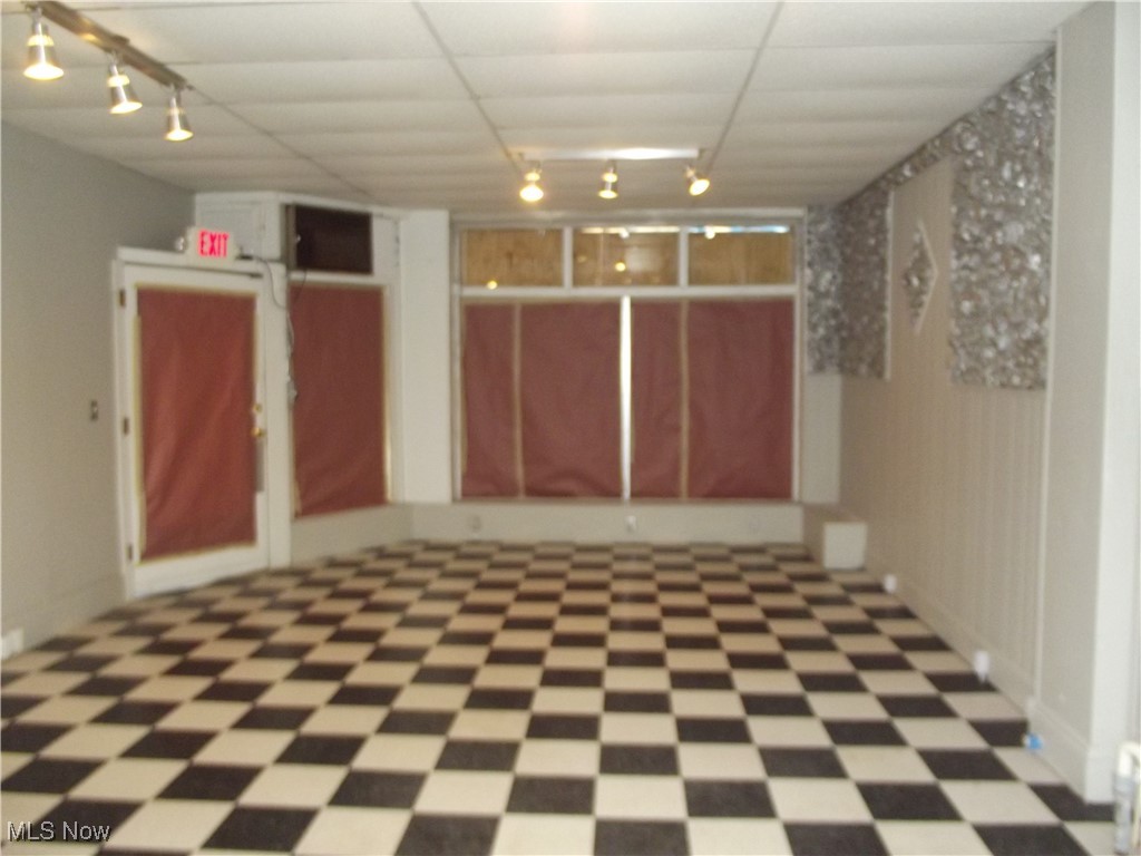 Philip Raimers 02 - Commercial Sale