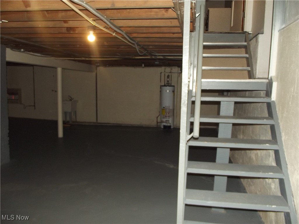 Philip Raimers 02 - Commercial Sale