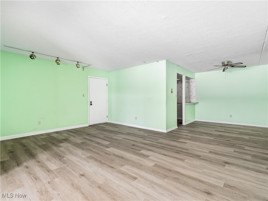 Woodscape Condo - Residential