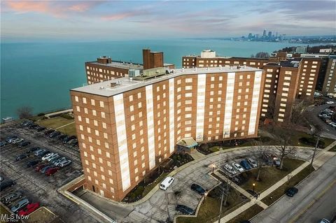 11850 Edgewater Drive Unit 624, Lakewood, OH 44107 - #: 5183960