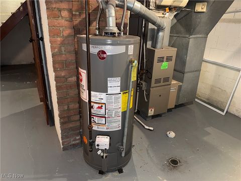 Tiny photo for 4923 E 109th Street, Garfield Heights, OH 44125 (MLS # 5180185)