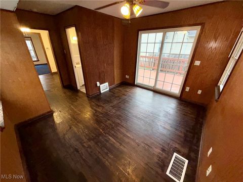 Tiny photo for 4923 E 109th Street, Garfield Heights, OH 44125 (MLS # 5180185)