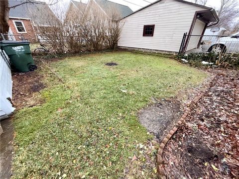 Tiny photo for 4923 E 109th Street, Garfield Heights, OH 44125 (MLS # 5180185)
