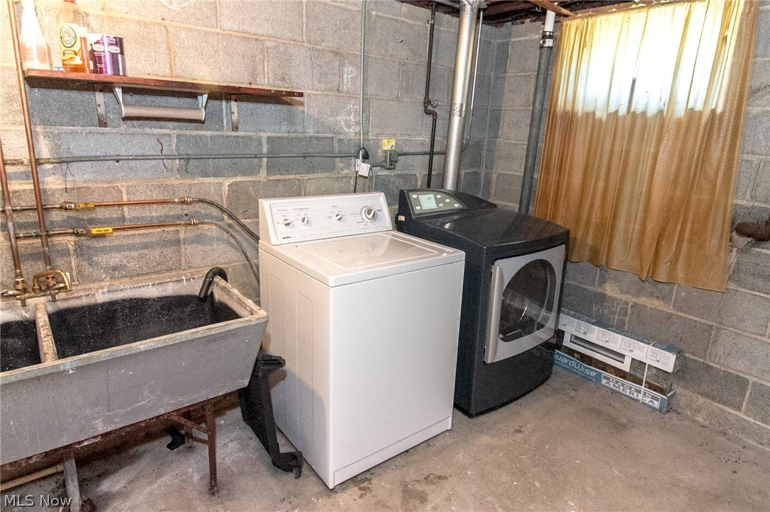 Mayfields/Belvoir Blvd - Residential