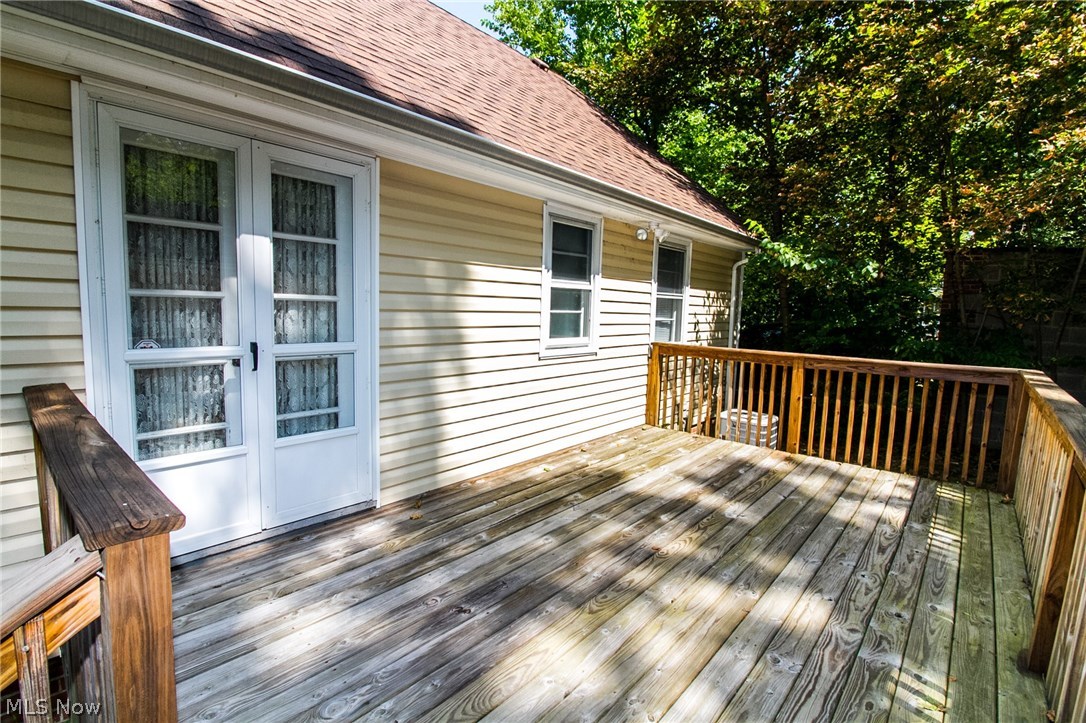 Mayfields/Belvoir Blvd - Residential