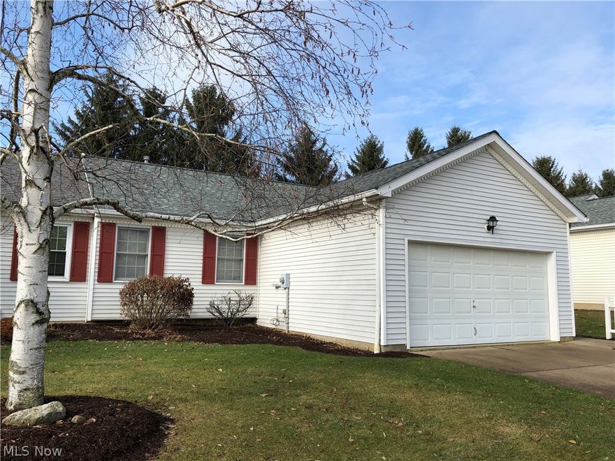 One level cluster home with a full finished basement. You will love the secluded setting but yet close to the amenities of shopping and restaurants just North of the Historic Medina Square. An open floor plan with a vaulted living room. Eating area in the kitchen and first floor laundry room. One step down to a family room with gas log fireplace and a private patio.  First floor there are also two bedrooms and the master has a walk in handicap accessible shower plus another full bath.  The lower level is finished with two large rooms to use for recreation, hobby or storage and offers another full bath. Two car attached garage and a newer roof. The seller is offering a home warranty. The home just recently had ceilings repainted and new carpet put in on the first floor.