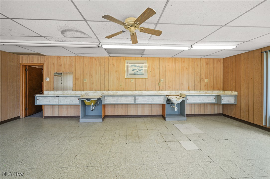 Bellevue Add - Commercial Sale